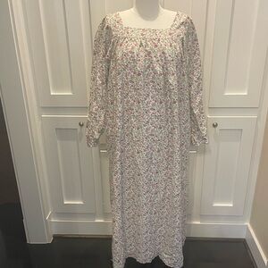 Vermont Country Store Nightgown With Pockets